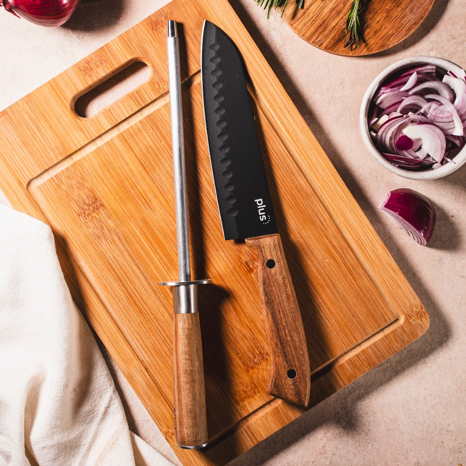 Afilador con mango de acacia 33cm