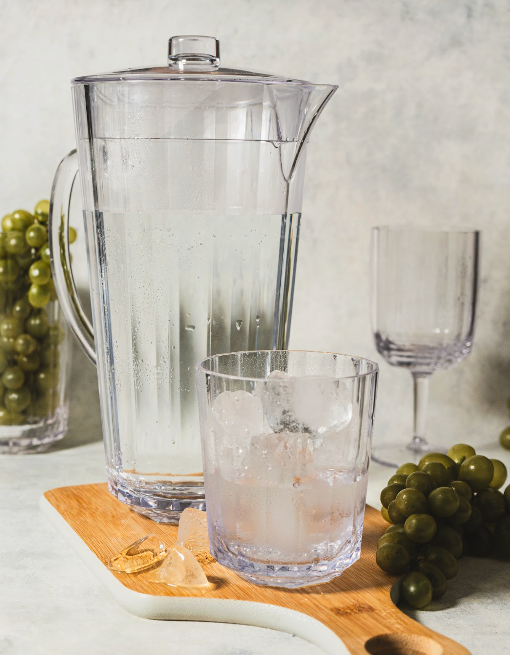 Jarra acrilico facetado 2 litros