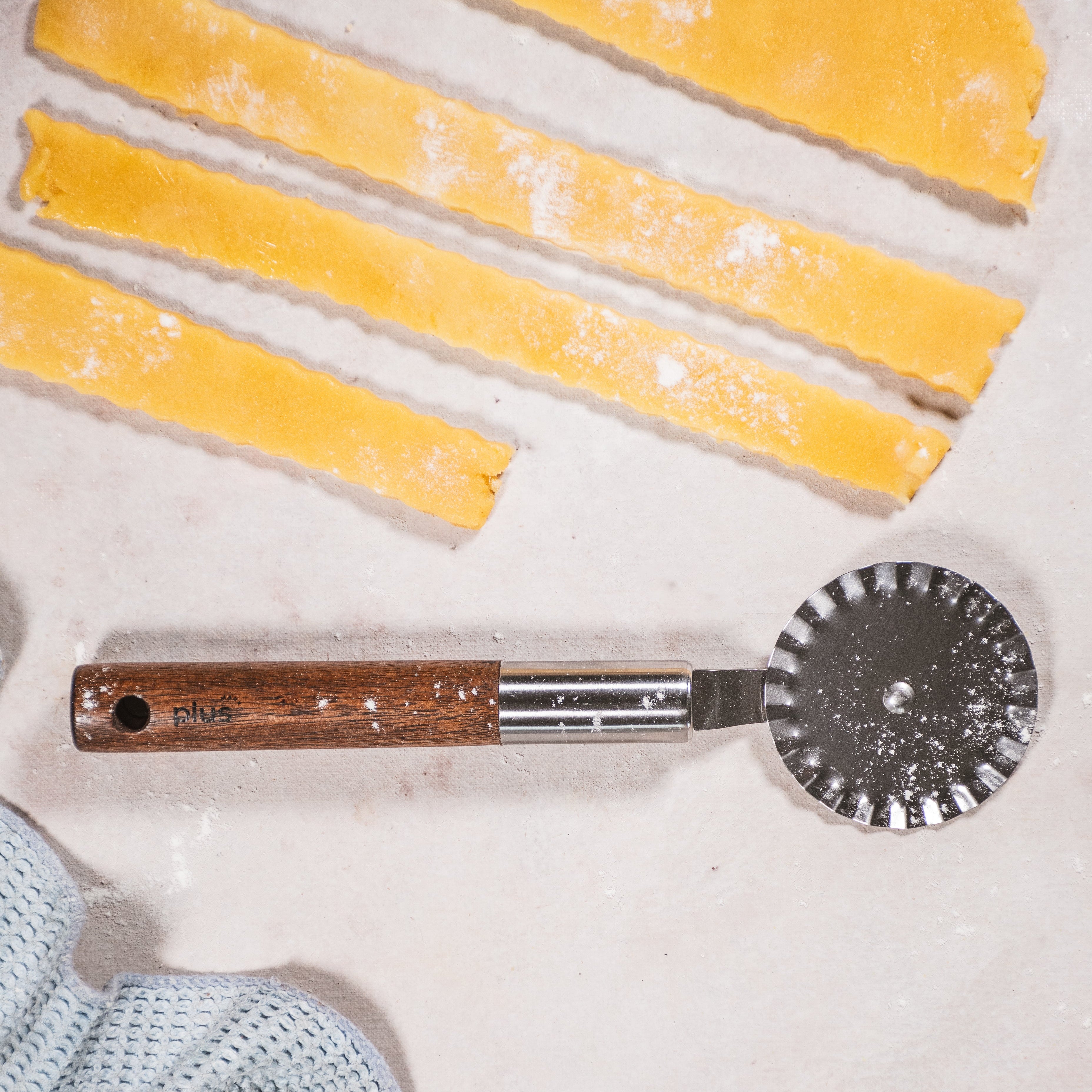 Corta pasta mango de Acacia