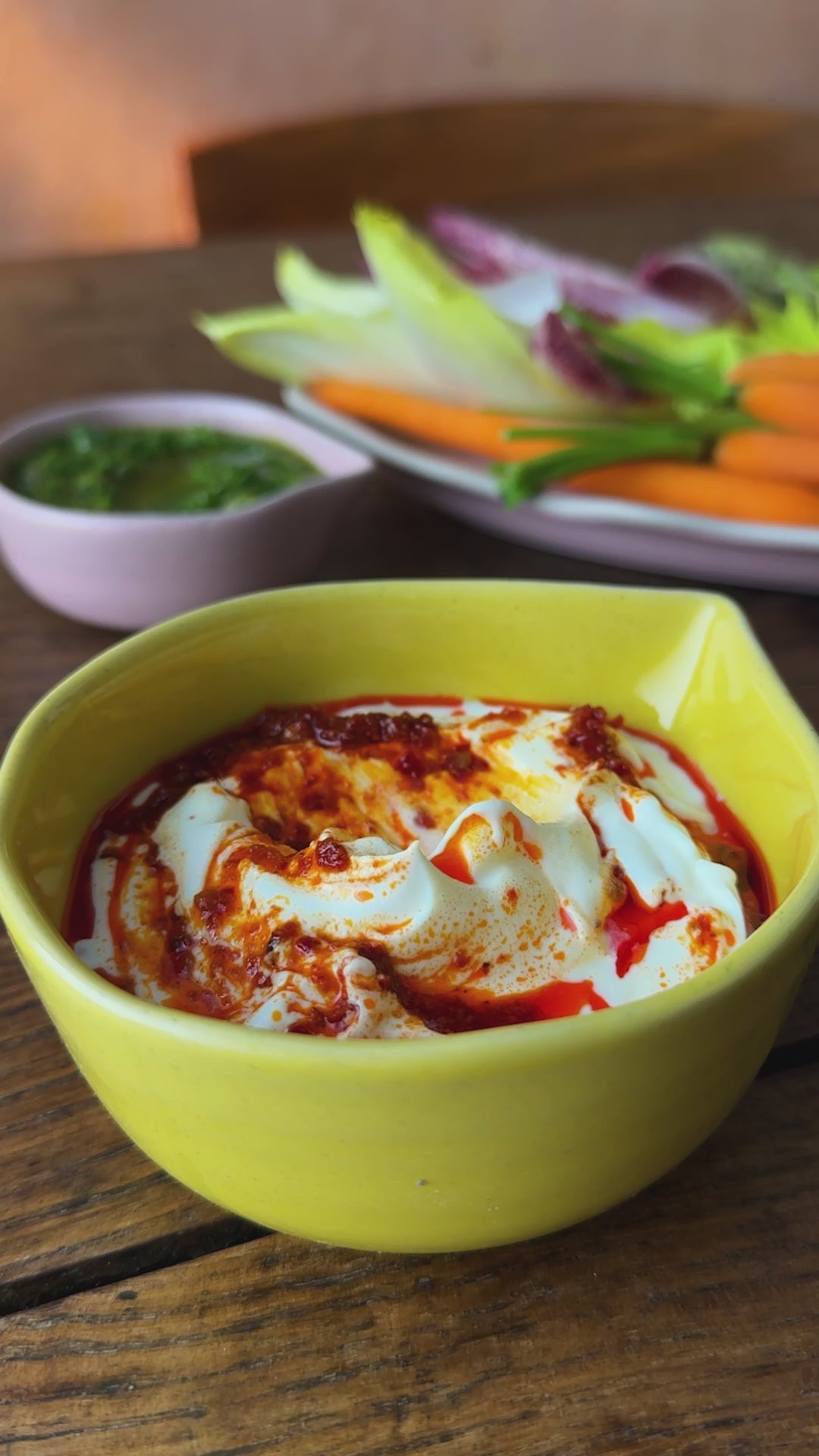 Cargar vídeo: Jamie Oliver Big Love Potes