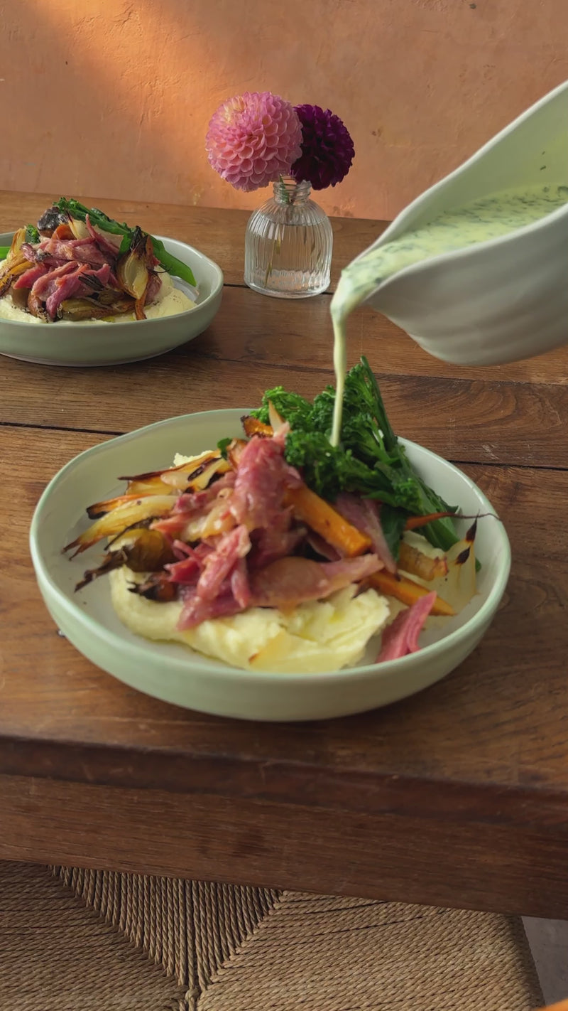 Jamie Oliver Gravy Boat - video